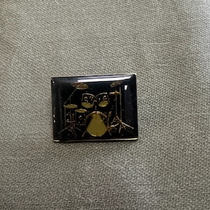 Rock And Roll Drummer Drum Set Enamel Backpack pin - Jacket Pin - Graffiti pin - Lapel pin - Motorcycle pin - Tie - Collectable Pins