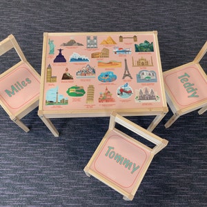 Personalisierter Kinder Ikea LATT Holztisch und 3 Stühle gedruckt Welt Wahrzeichen, Lernen, Schreibtisch, Schule, Kinder, Geographie