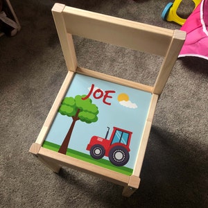 Personalised Children&#39;s Ikea LATT Wooden Chair Printed Farm Design Cute Tractor Kids Girls Friends Boys Family