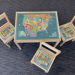 Personalisierter Kinder Ikea LATT Holztisch und 3 Stühle Gedruckte USA Karte mit Sehenswürdigkeiten, Lernen, Schreibtisch, Schule, Kinder, Geographie