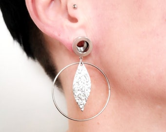 Tunnel with pendant, earrings, stud earrings, ear tunnels, stainless steel