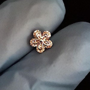 Knorpel Ohrring, Tragus Ohrring, Helix Piercing, Blume