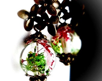Earrings, earrings, stud earrings, blossoms, flowers, resin ball,