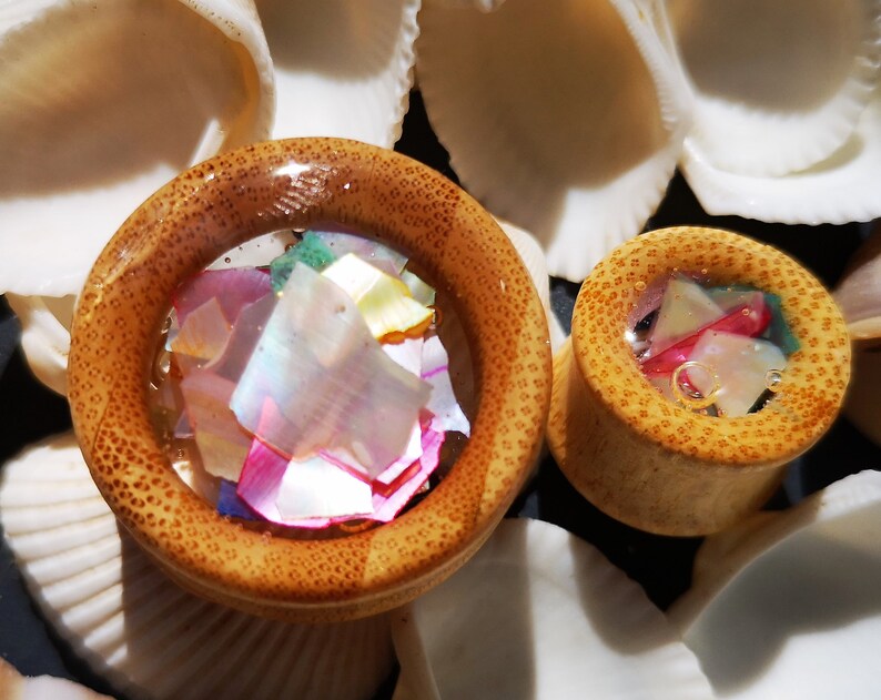 Plug, Stainless Steel, Colorful Shell Splinters, Ear Piercing, up to 50