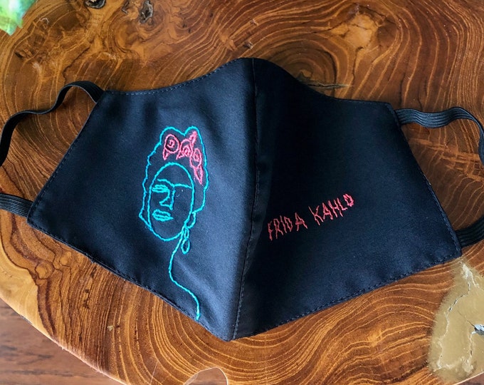 Frida Anti-Fluid Face Mask