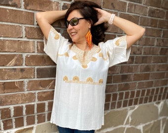 Chiapas Beige Huipil/ Mexican Blouse/ Mexican Top/ Hand embroidered Top