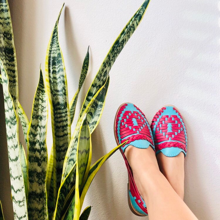 pink blue huaraches