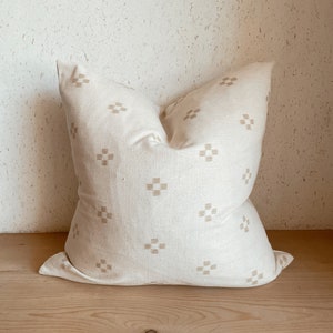 Magnolia | Chiang Mai Fabric Pillow