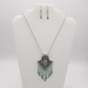Green, Tibetan Silver Large Pendant Arrow Necklace & Earrings Set, Bohemian Necklace,  Women&#39;s Fashion Jewelry Sets