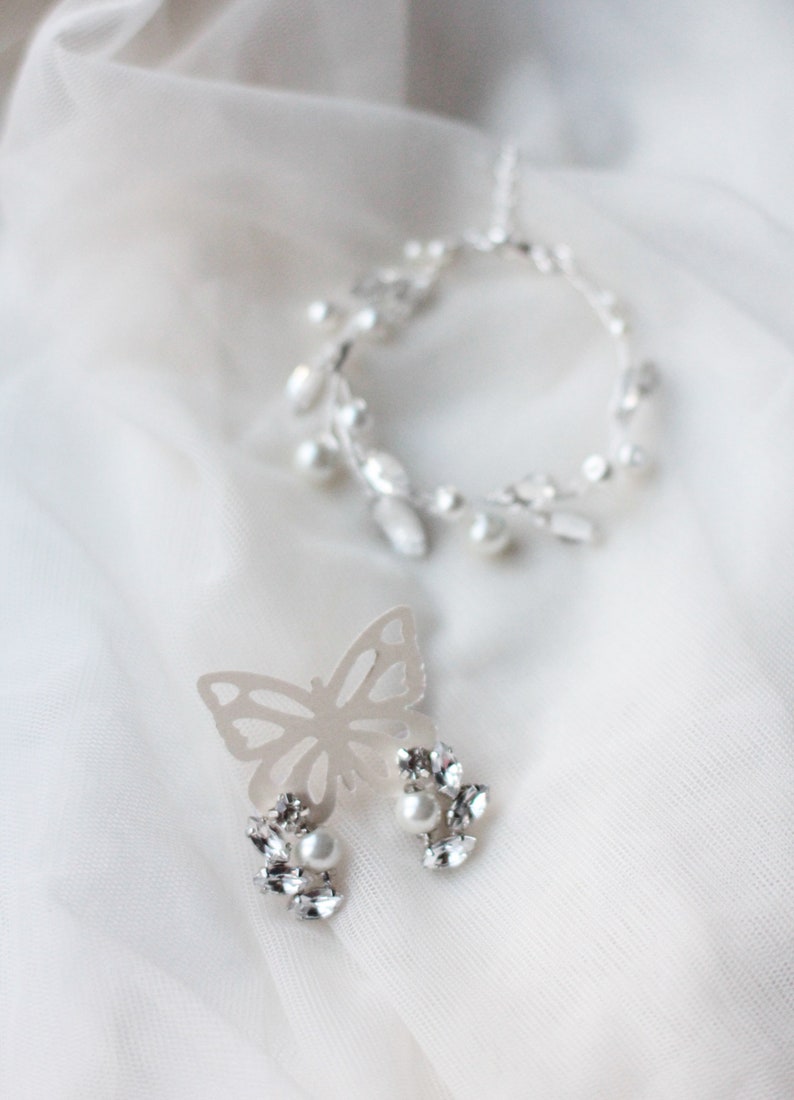 Bridesmaid Gift Set Hair Pins Bracelet Earrings Jewelry Set Bridal Bridesmaid Wedding Hair Accessories Hair Bobby Pins and Stud Earrings Set