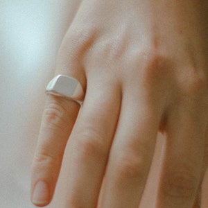 Square Signet Ring - Etsy