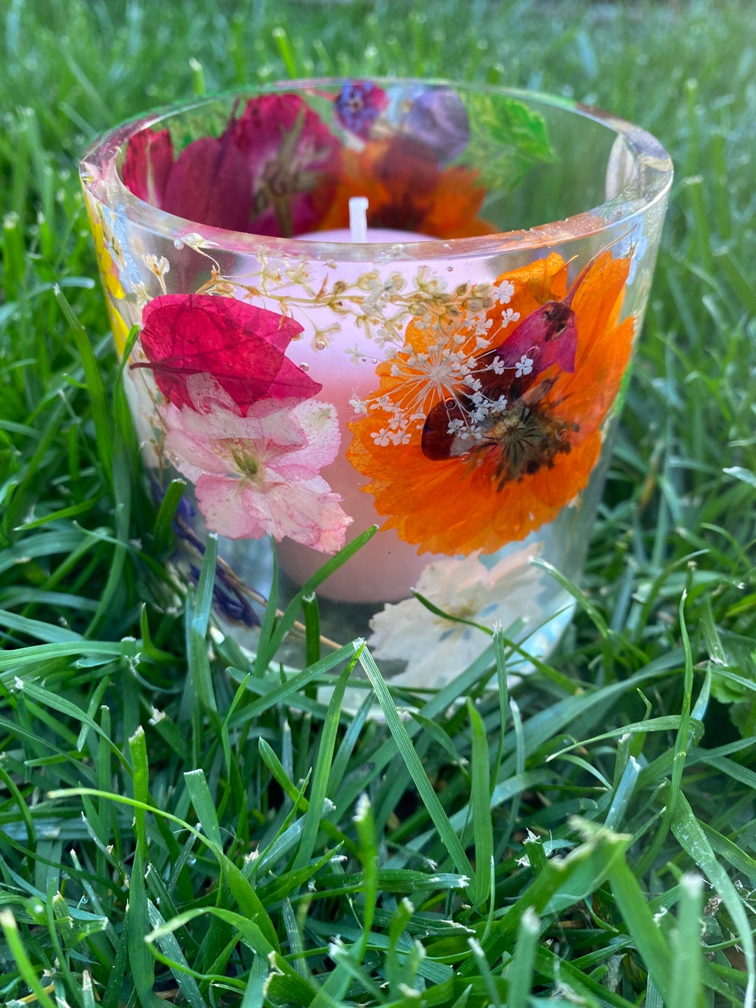DIY Pressed Flower Jars Make a Stunning Spring Decor