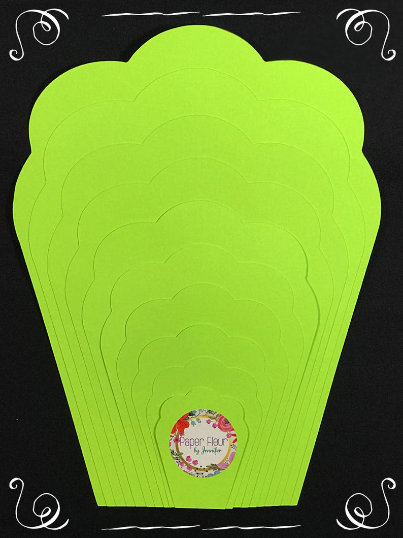 step by step paper flower tutorial included. Giant paper flower templates