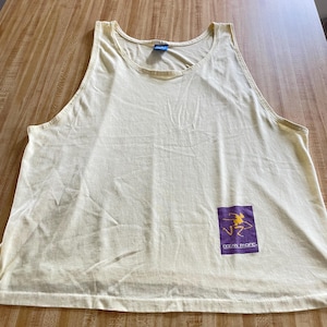 Canotta vintage anni &#39;80 Op, colore giallo surf, made in USA, Ocean Pacific Beach, taglia XL
