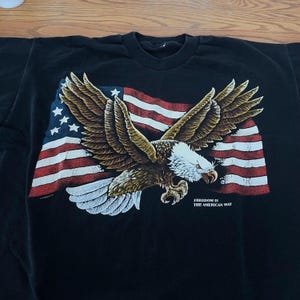 Vintage 1990s American Eagle Single Stitch Tee shirt USA made Black Size XL Graphics
