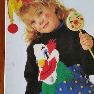 Cleckheaton - #345 - Kids Knits 4 in 8 & 12 Ply Knitting Book - Poitrine Tailles 24&quot; à 30&quot; (61cm à 76cm)
