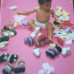 Patons - #652 - Booties Galore - Knitting and Crochet Patterns - 3, 4 and 5 ply Yarns