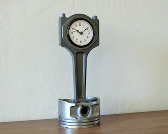 Jaguar Car Piston Clock - Customizable Automotive Decor, Gift for British Car Fans