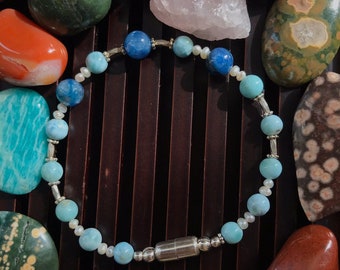 Wrist Mala. AngeliteAquamarineBlue Lace Agate Blue ChalcedonyHowlite Yoga Mala Beaded Bracelet Healing Natural Gemstone Bracelet