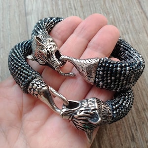 wolf beaded bracelet for men and women, gift for him, gift for her, Mother's Day