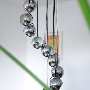 Mid Century Harvey Guzzini Chrom Casacade Lampe / Vintage Modernist Space Age Meblo Guzzini Reggiani Pendelleuchte / MCM Meblo Guzzini Lampe