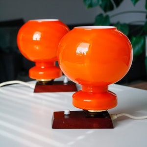 Pair of Large Orange Vintage Space Age Table Lamps / Vintage Mushroom Lamp / Mid Century Lamp / Vintage Desk Lamp / Vintage Bedside Light image 2