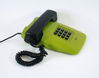 Lime Green Vintage Telephone Eta 80 by Iskra, Yugoslavia / Moma Collection / Made in Yugoslavia / 80's Telephone / Retro Push Button Phone