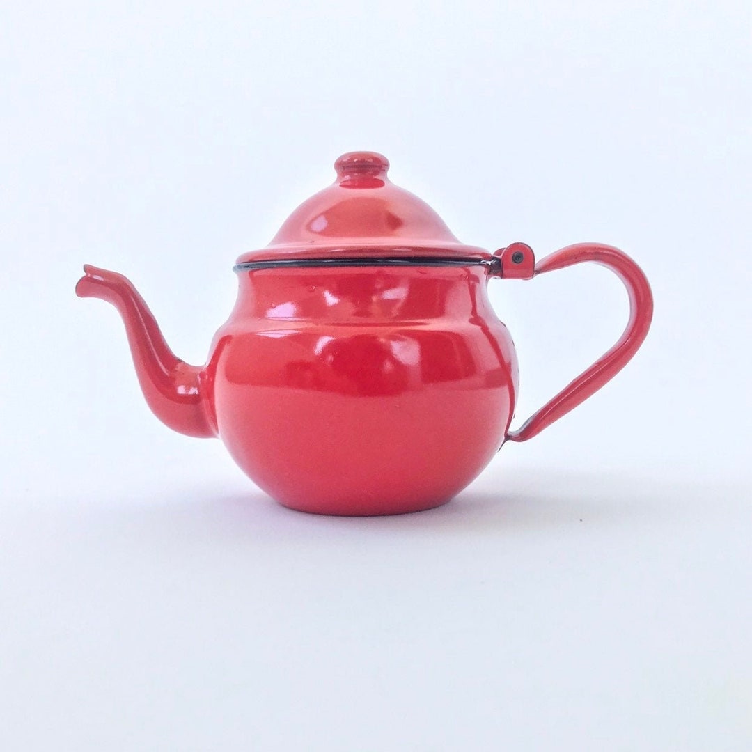 Enamel Retro Teapot - S000 Natural – n°74 E-Shop