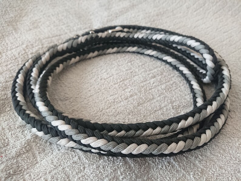 Herringbone square braid leash // custom made durable paracord dog lead for medium-large dogs, multiple leash styles image 5