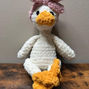 PRÉ-COMMANDE Peluche d&#39;oie au crochet fait main Amigurumi en peluche doux cadeau câlin pour enfants et décoration de chambre d&#39;enfant