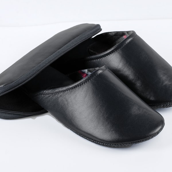 Pantoufles de voyage en cuir noir avec étui - Pour hommes et femmes !