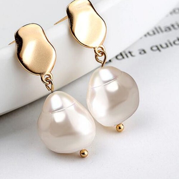 Pearl Earrings - Etsy UK