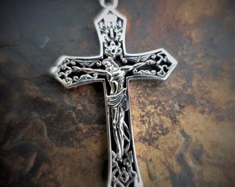 Jesus am Kreuz Halskette | Silber Kreuz | Platin Kreuz | 950 Platin über 925 Silber | Schneller Versand | Keine Import Gebühren | Geschenk verpackt