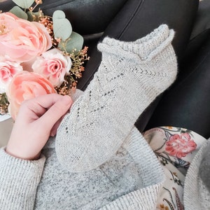 The Teashop Socks/ Lace Ruffle Socks Knitting Pattern/ Braided Lace/ Ankle Length Socks with German Short Row Heel/ Lace Chart Included