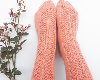 Aurora Socks/ Knitted Socks Pattern/ Lace Knit Socks/ Intermediate Knitting Pattern