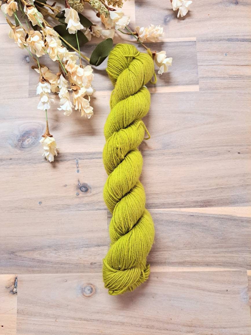 20g Mini Caper, Merino Wool, Yellow Yarn, Green Yarn, Crochet – Hue Loco