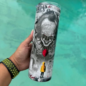 El payaso bailarín / Vaso de Halloween / Temporada espeluznante
