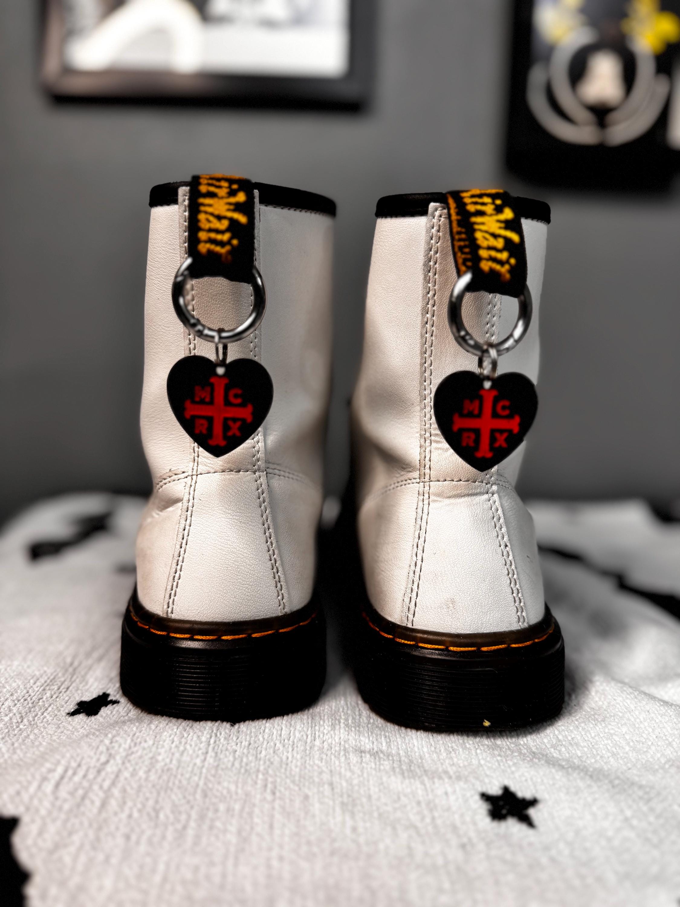 Doc marten charms - Etsy 日本