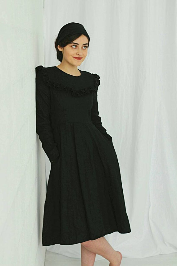 womens black linen dress