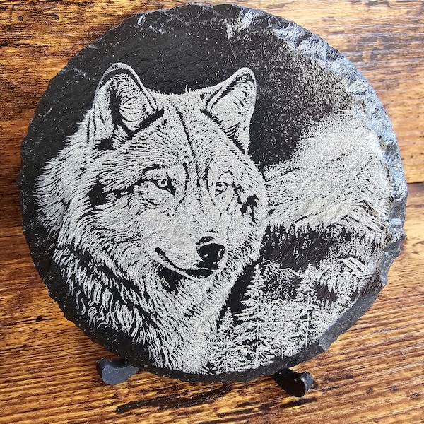 Slate coaster with a wolf image (no. 5 of 8)