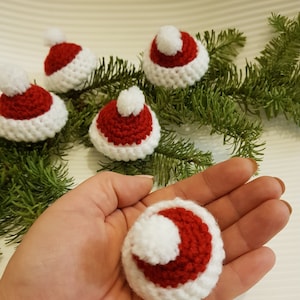 Mini Santa hat, Christmas decoration, miniature table decor, stocking fillers, novelty gift, Secret Santa token, for wine giving
