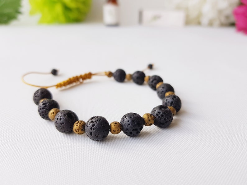 set of two anti stress jewelry Christmas Couple aroma bracelets black and gold volcanic lava stone essential oil diffuser gift for couple