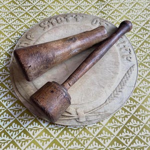 Pair Antique Primitive Wooden Kitchen Mashers Pounders Farmhouse Kitchen Tools