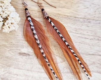 Small feather earring, small boho earring, fall earring, brown boho earring, autumn jewelry, gifts for her, brown feather earring, western