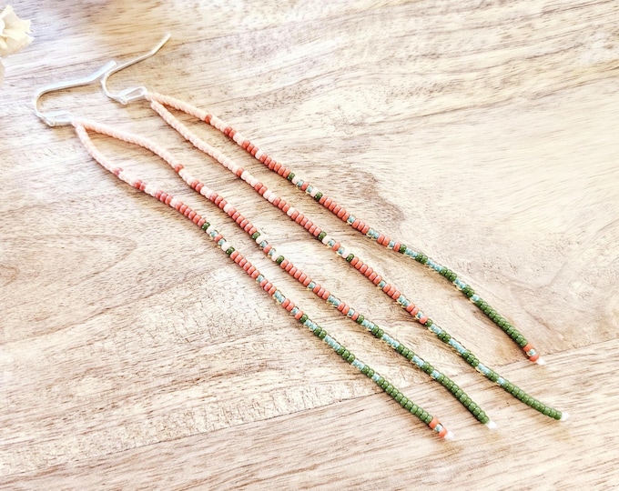 Long beaded earring, seed bead earring, pink beaded earring, spring earring, beaded fringe earring, green beaded earring, beaded boho earrin