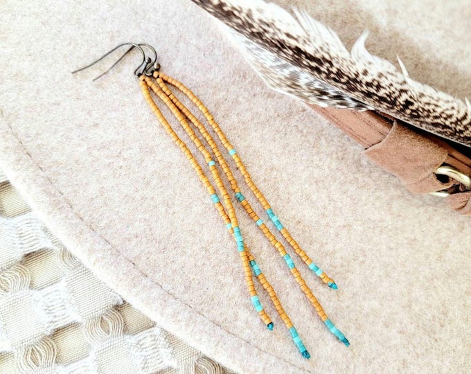Seed bead earrings, boho earrings, western earrings, beaded boho earrings, minimalist earrings, beaded earrings, fringe beaded earrings
