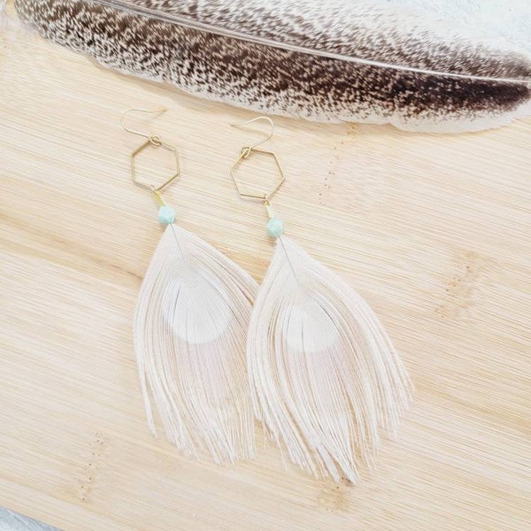 Ivory Peacock Earrings/ feather earrings/ boho earrings/ wedding earrings/ white feather earrings/ cream feather earrings/ amazonite earring