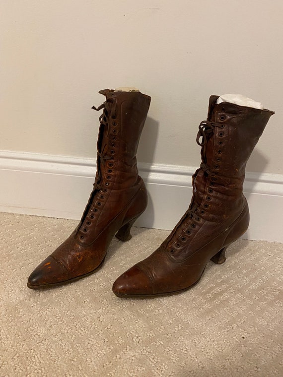 Victorian Boots- antique boots- Edwardian booties 