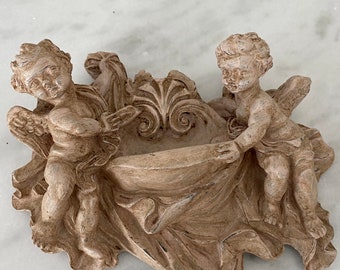 Cherub Wall Medium left/right Ceramic Ivory And Gold Via Veneto Cherub Wall Medium left/right Ceramic Ivory And Gold Via Veneto