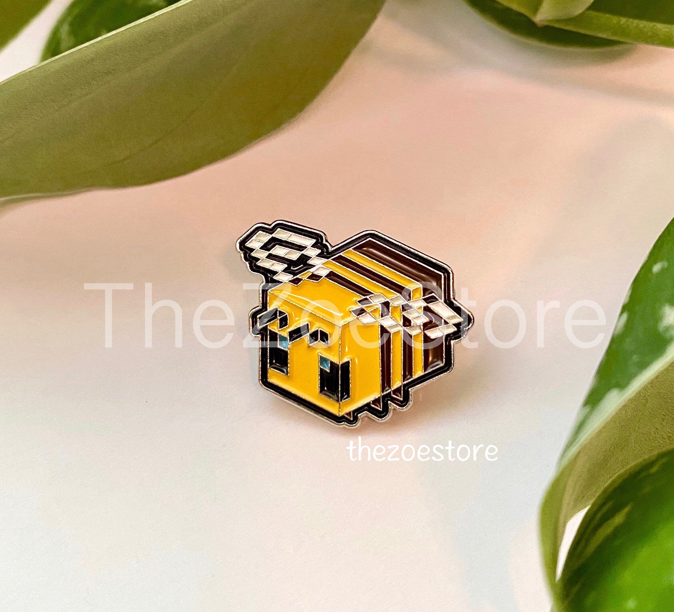 Pixel Bee Pin Soft Enamel Pin Gamer Pc Collectable Minecraft